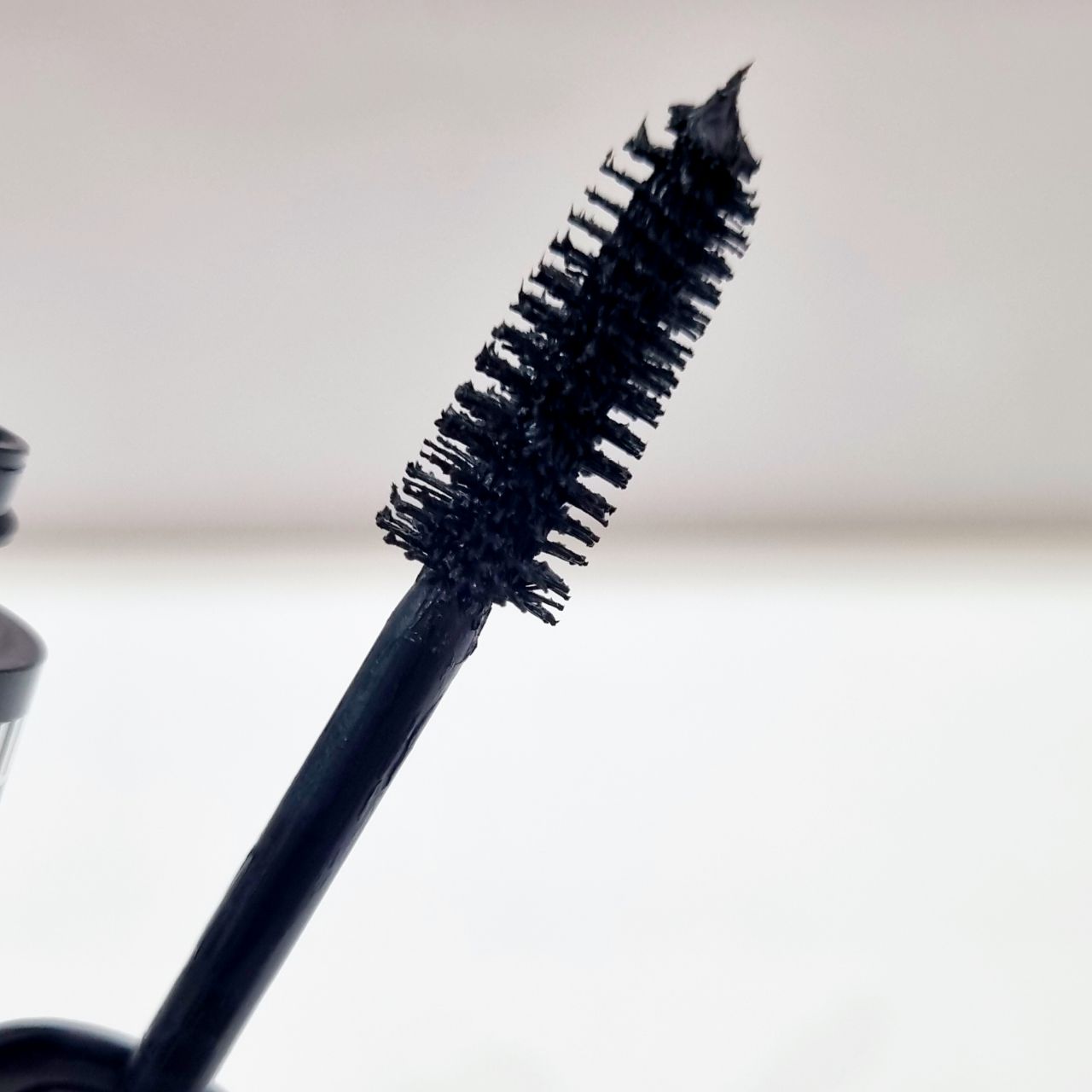 ریمل حجم دهنده Extreme Super Lash یورن 15mlمدل جدید قلب دار