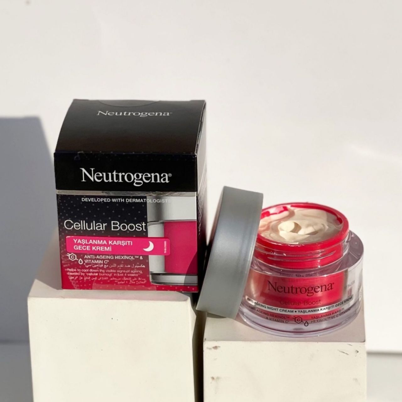 کرم شب ضد چروک Cellular Boost نوتروژینا 50ml