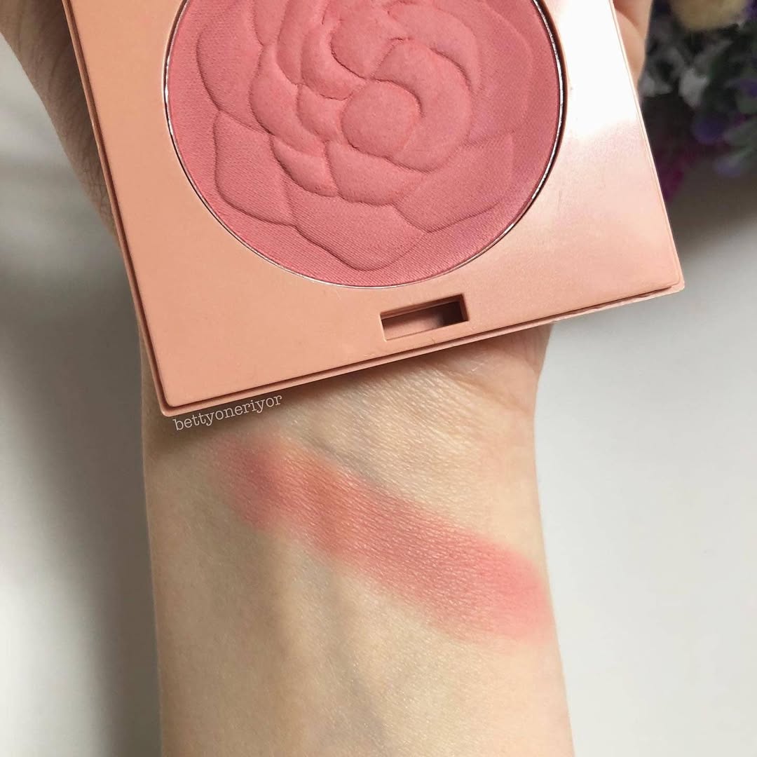 رژگونه پاستل مدل HAPPINESS BLUSHER